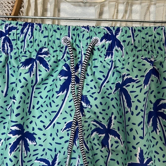 Men's Boardies Palm Tree Print Swim Trunks - Picture 9 of 10